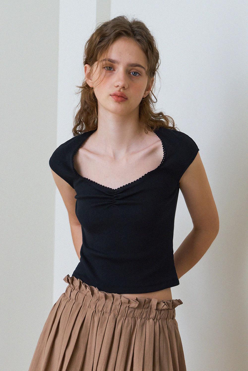 Heart shirring t-shirt_black