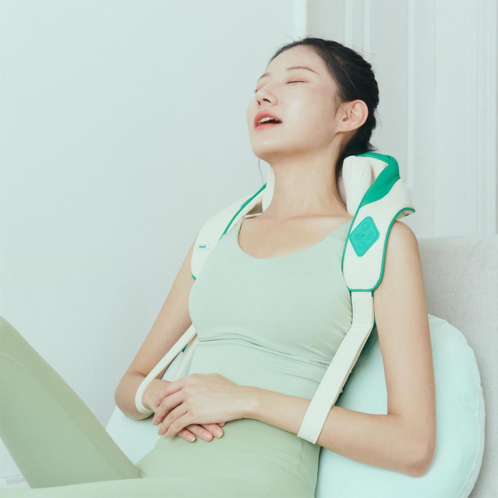 바디릿 무선 목 어깨 안마기 마사지기 승모근마사지 마사지기계 미니 휴대용 지압기 충전식 핸즈프리 온열 찜질 1세트