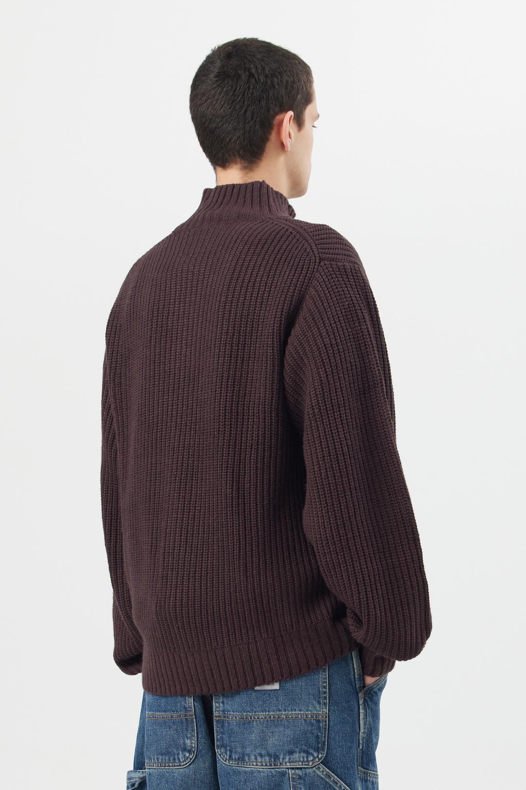 DETROIT HALF ZIP SWEATER