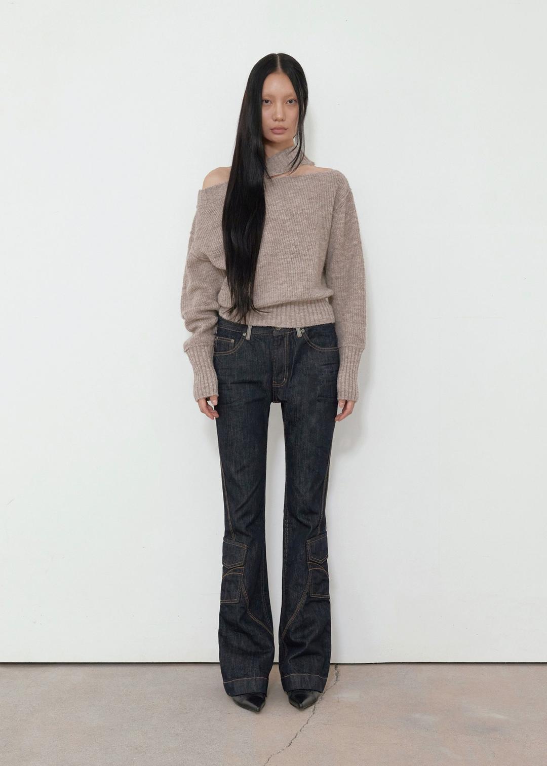 NECK CUTOUT SLIMFIT KNIT, BEIGE