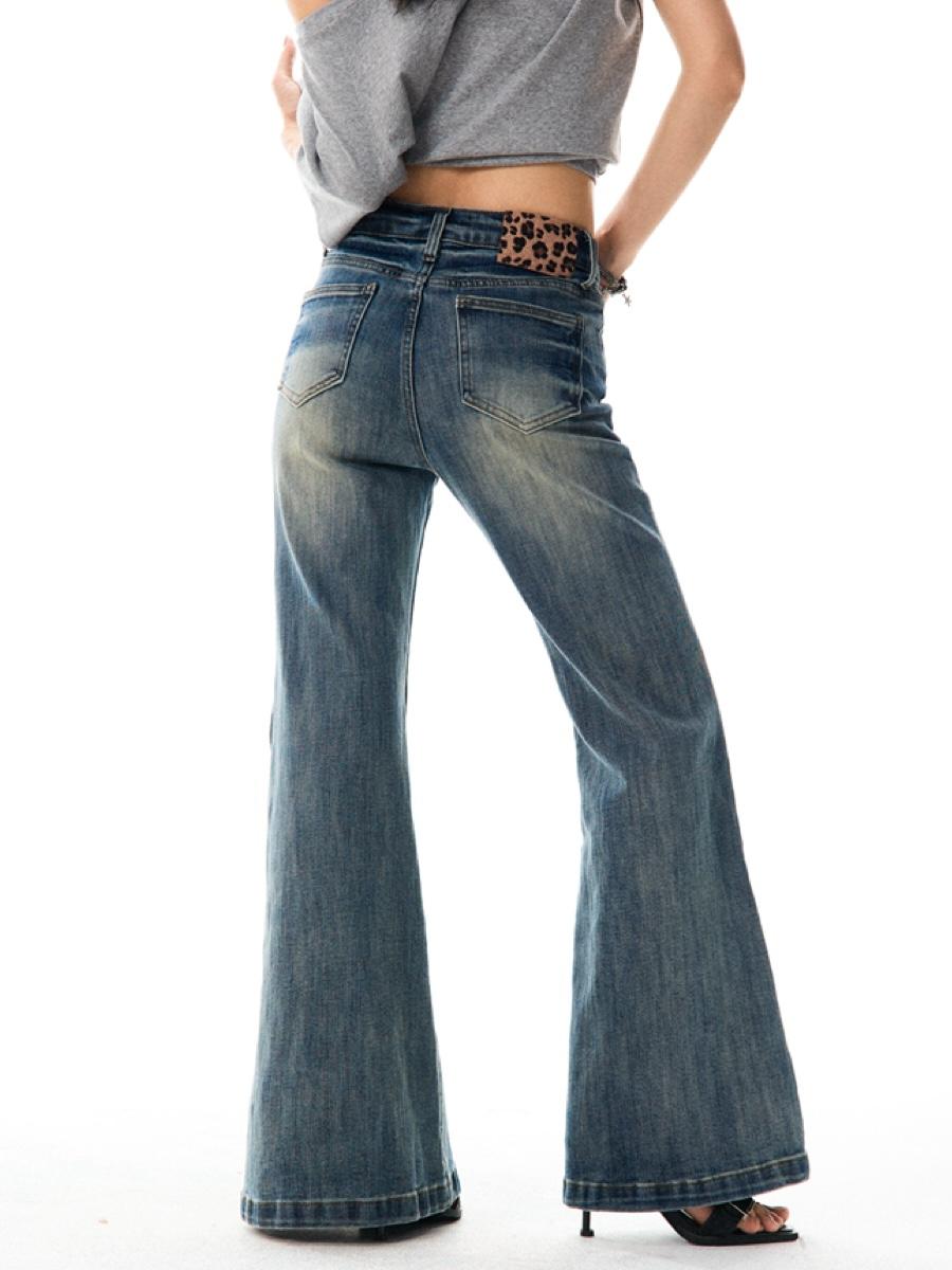 YOUNG STAGE Leopard Point Hot Flared Jeans