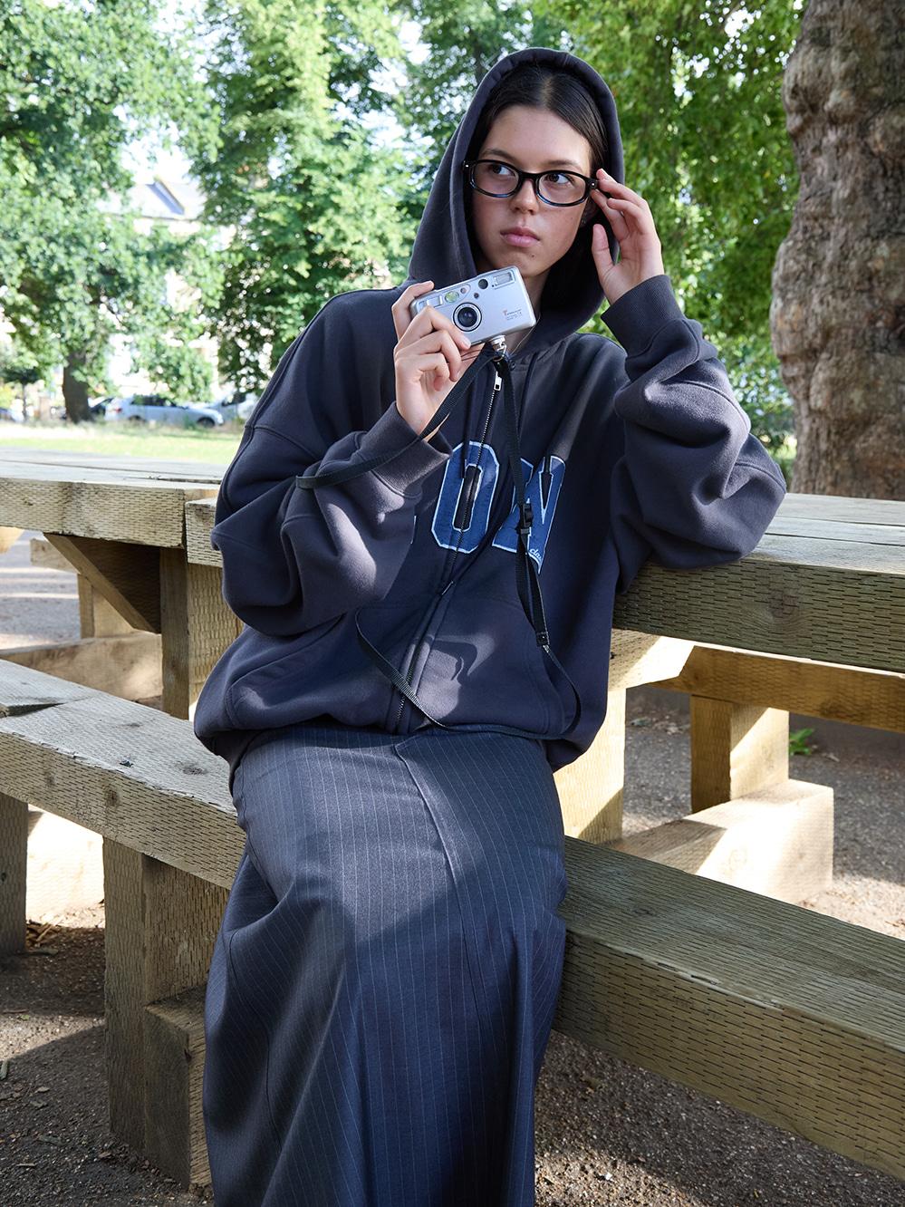 Low Soft Sweat Zip-Up Hoodie_Charcoal