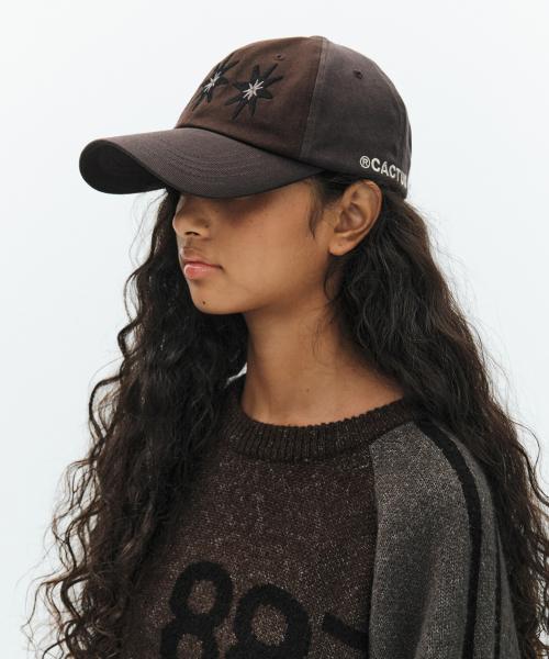 Star Embroidery Two Tone Ball Cap-Brown