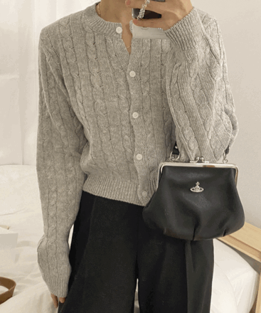 [무료배송]조이 꽈배기 케이블 버튼 크롭 긴소매 니트 가디건 / 4 colors!