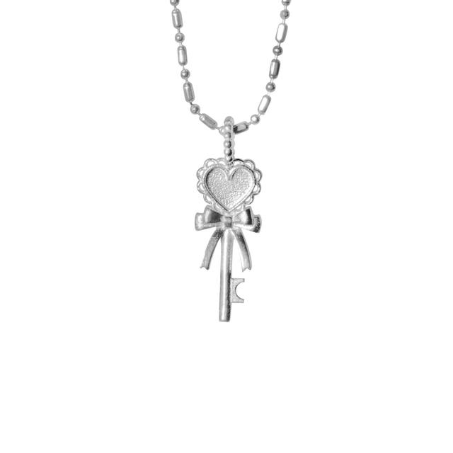 one day. petit ribbon key pendant & necklace