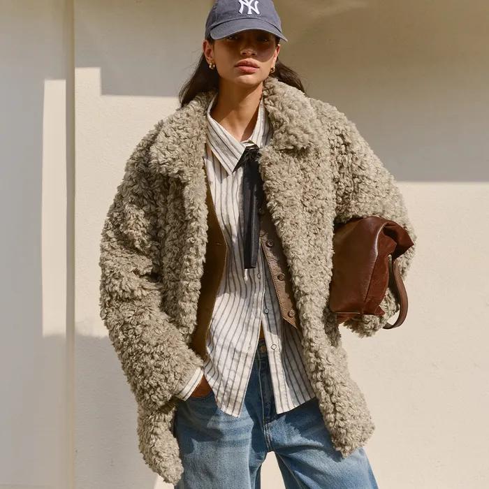 Curly Collar Fur Jacket-Beige