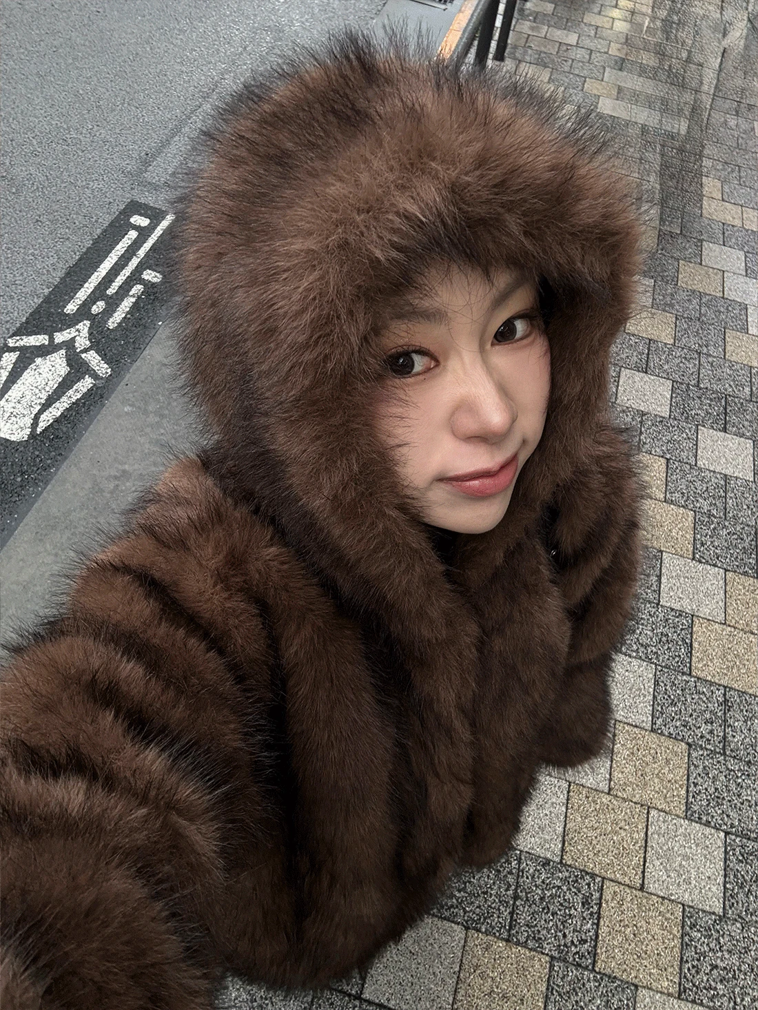 HOOD FUR HALF OVERCOAT