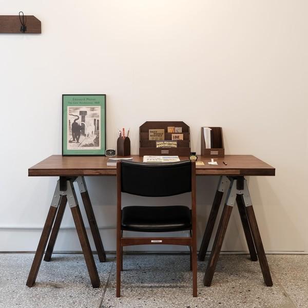 [7주년 한정 컬렉션] Horse's Leg Table / 홀스 렉 테이블