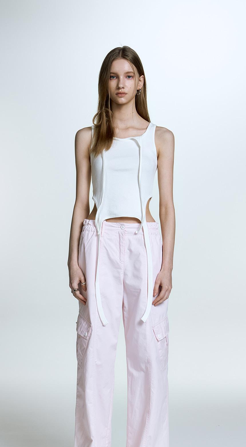 GARTER SLEEVELESS TOP