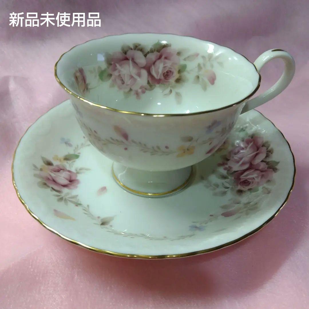ノリタケ　バラの花柄　 カップ＆ソーサー1客　新品未使用品　匿名配送