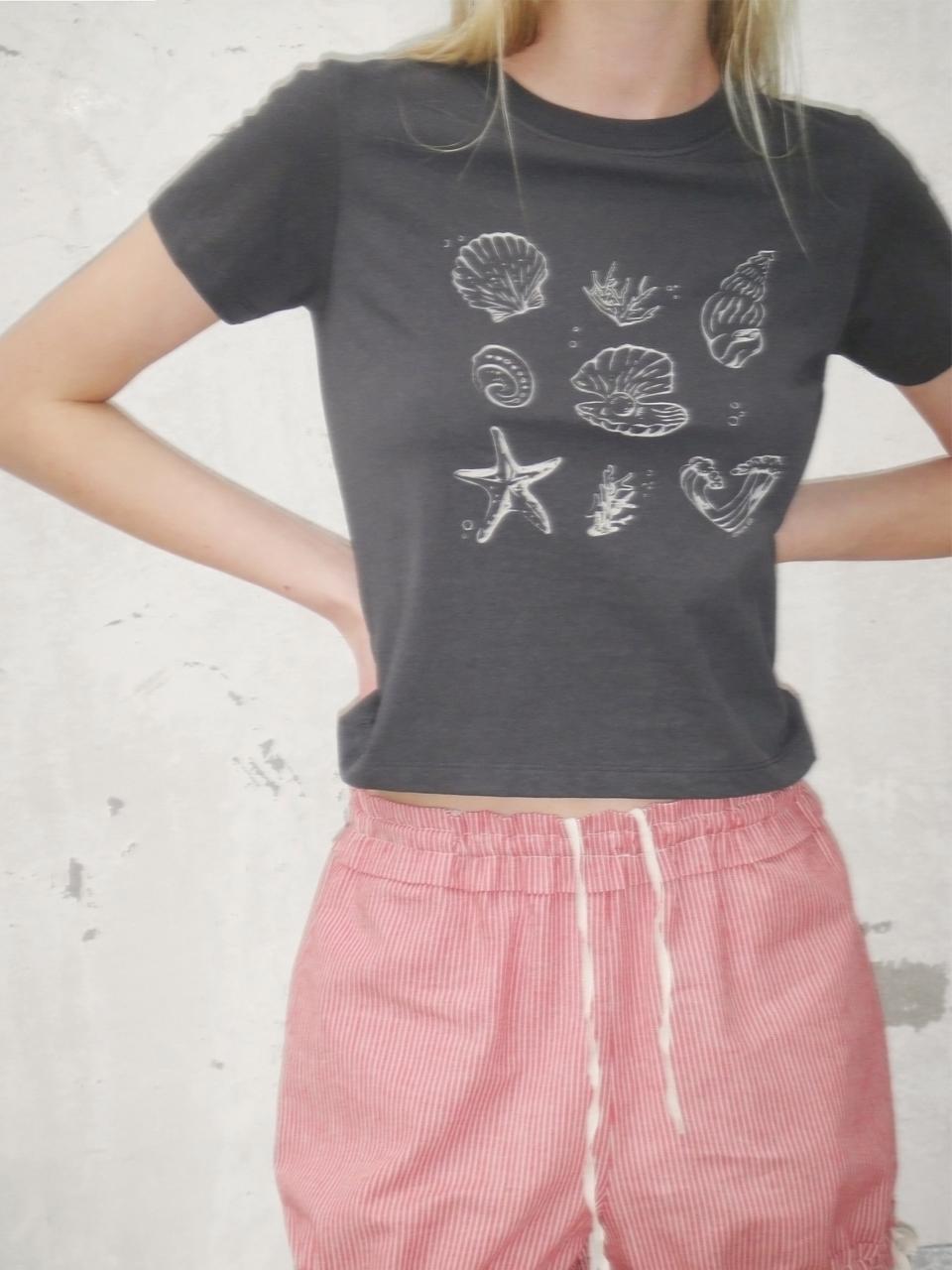 Shell Graphic T-Shirt, Charcoal