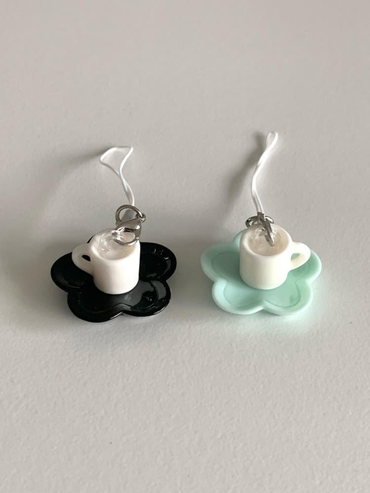 TEA TIME 핸드폰고리 핸드폰줄 / 트리포파이브345