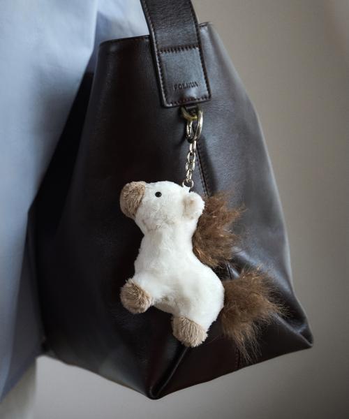 FOLLY KEYRING [BEIGE]