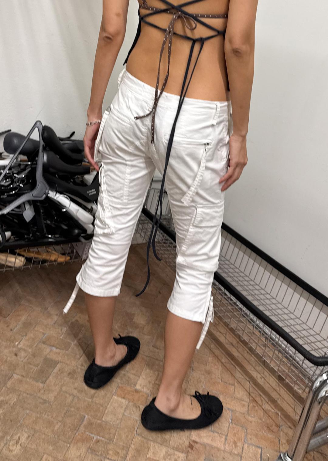 KNEE LENGTH POCKET SKINNY PANTS WHITE