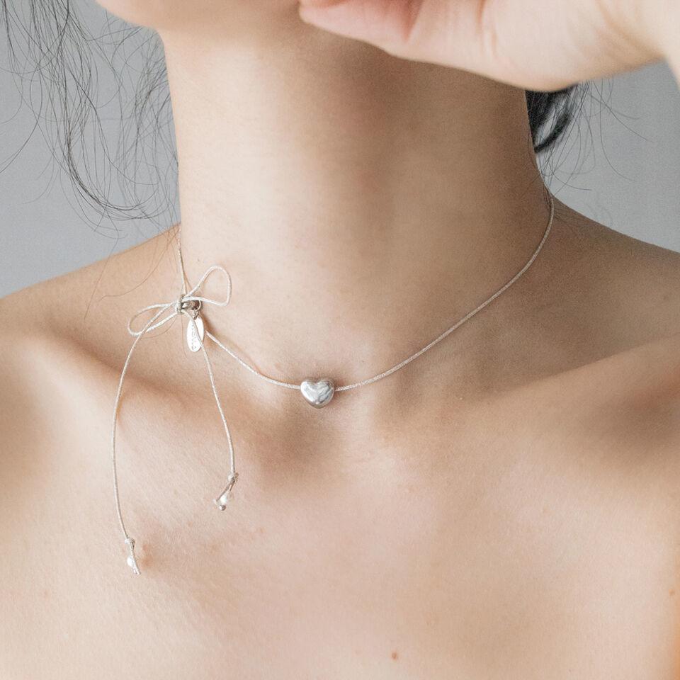 Simple heart and silver string necklace