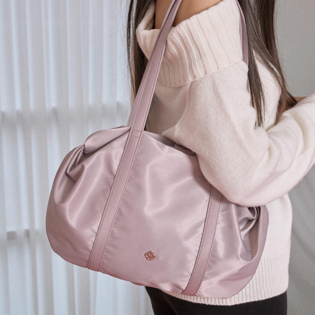 Aurora Shirring Duffle Bag 오로라 셔링 더플백_Lilac