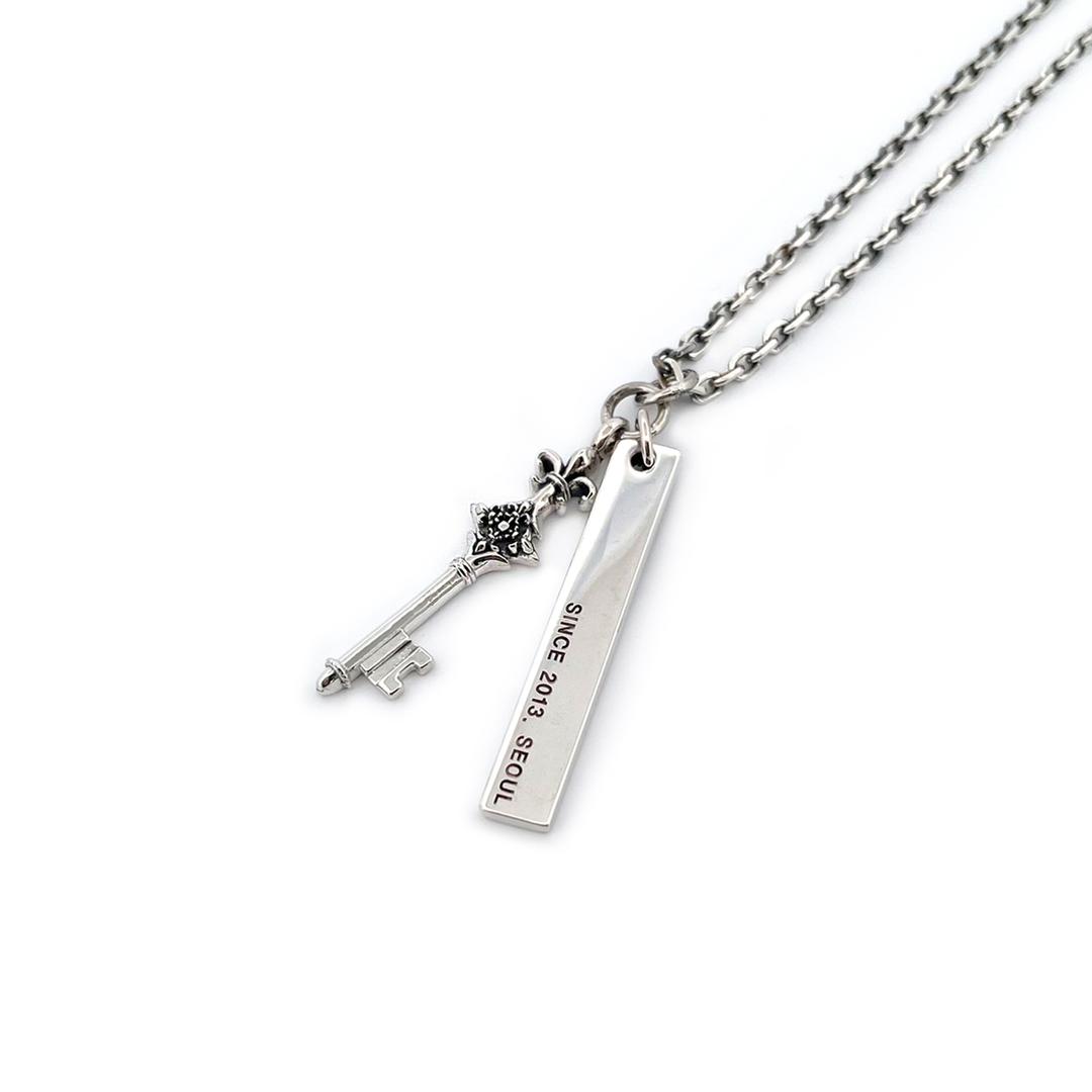 SLN.21 Scudo Vintage Rhombus Key necklace