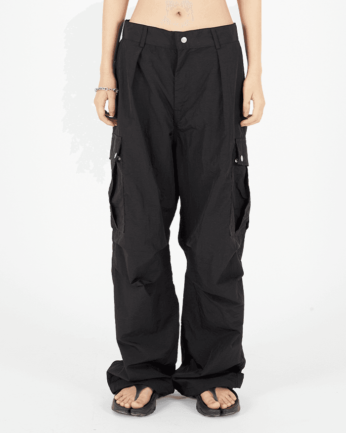 핀턱 나일론 스냅 오버 카고 팬츠