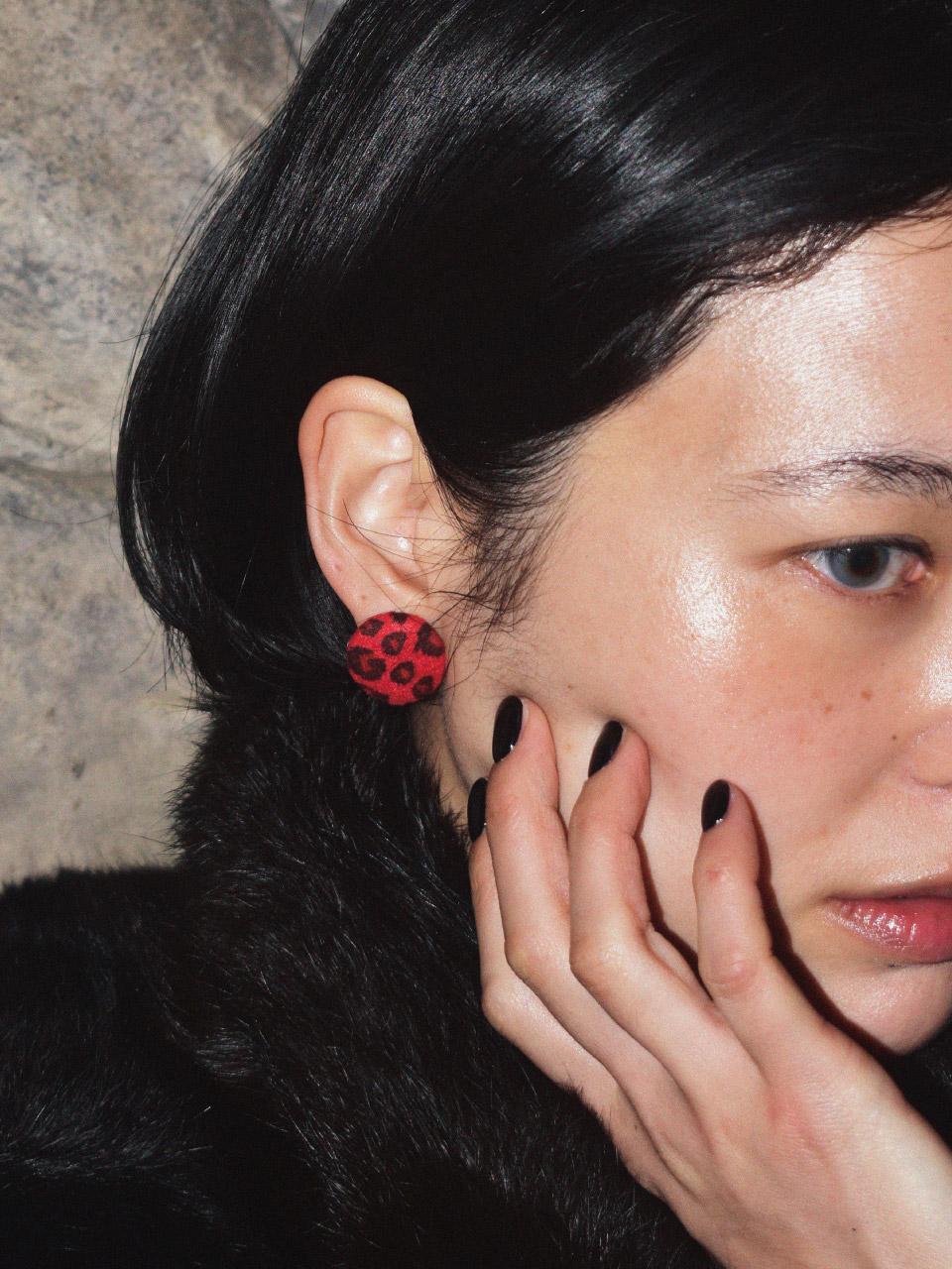 LEOPARD GEMMA EARRING, RED