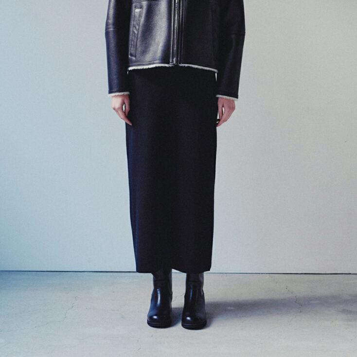 마리아 메리노울 스트레이트 스커트 블랙