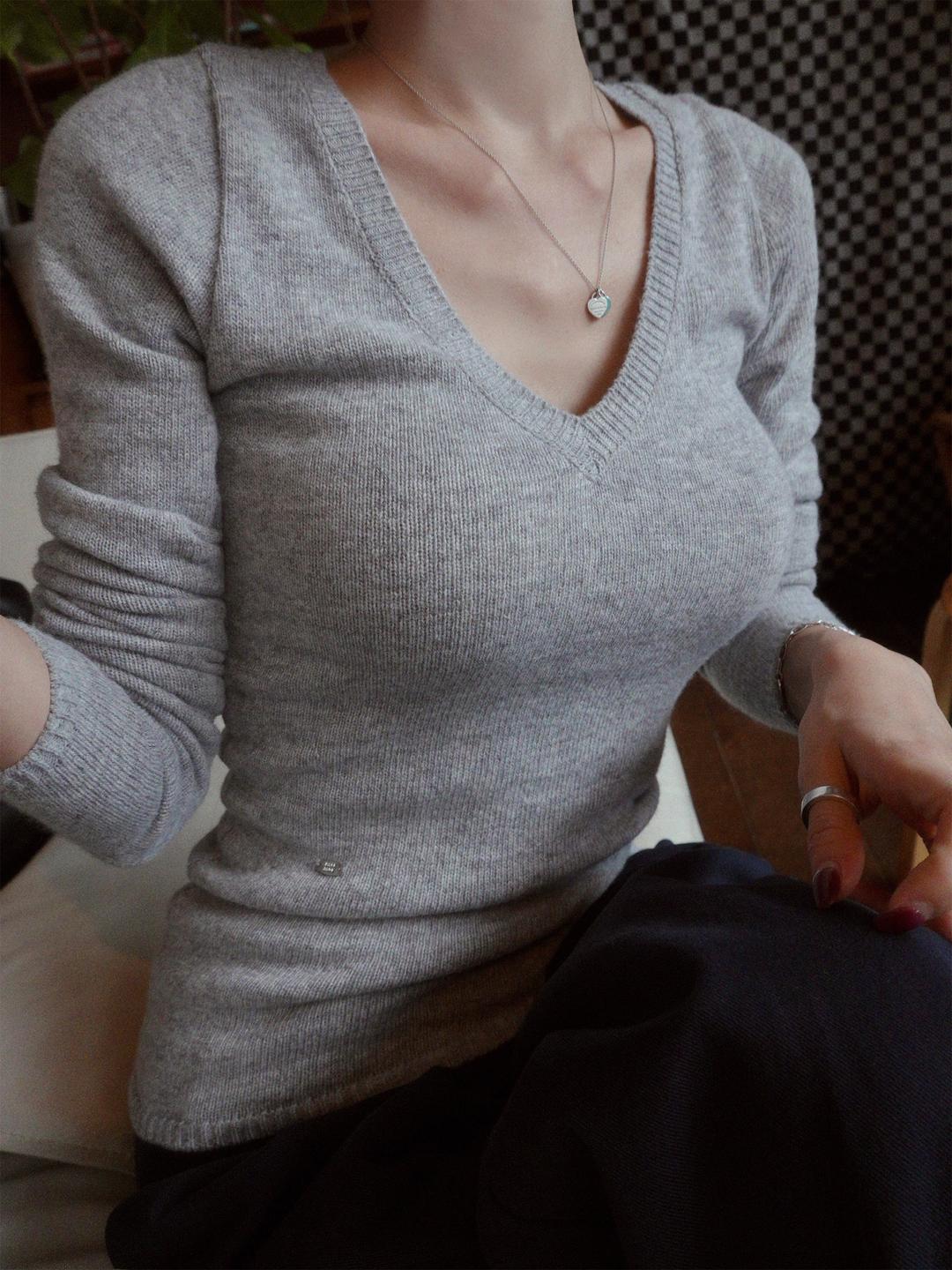 Deep V-Neck Wool Knit T
