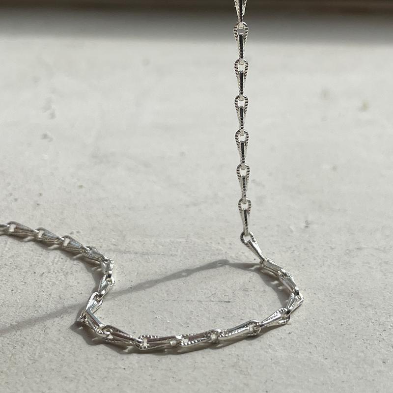 프릴 크로스 체인 목걸이_mvn48