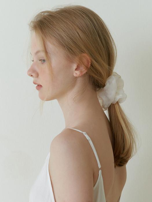 cream organdy scrunch