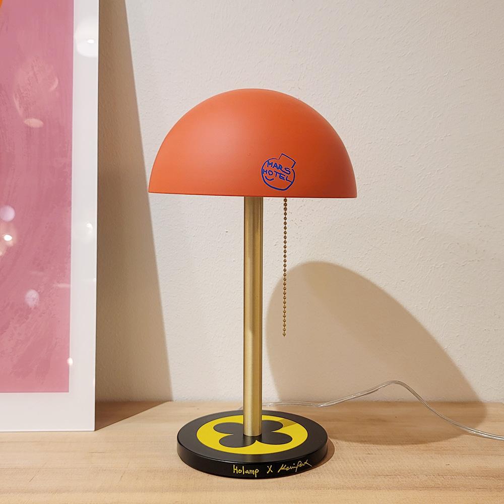 1142 화성 호텔 벨보이 탈로1TS_Kevin Park Edition 10