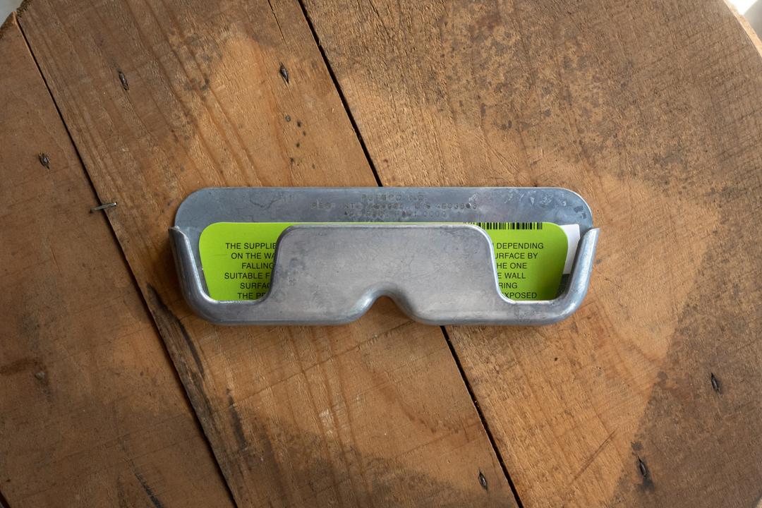 푸에브코 PUEBCO / ALUMINIUM DIE CASTING GLASSES HOLDER