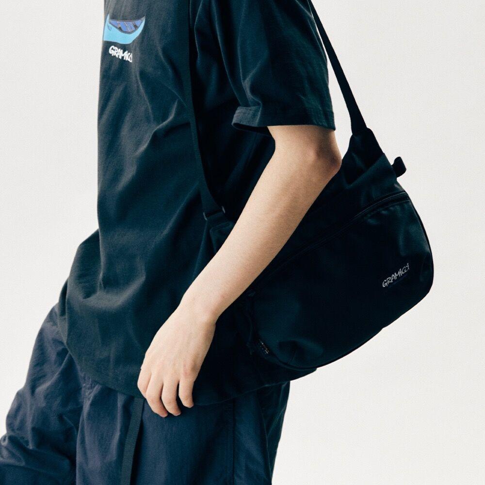 코듀라 숄더백 Black