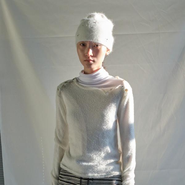 Boucle Button Knit (Ivory)