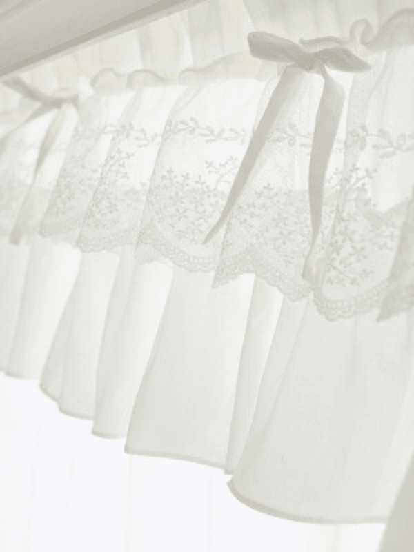 면밀크쉐이크 커튼