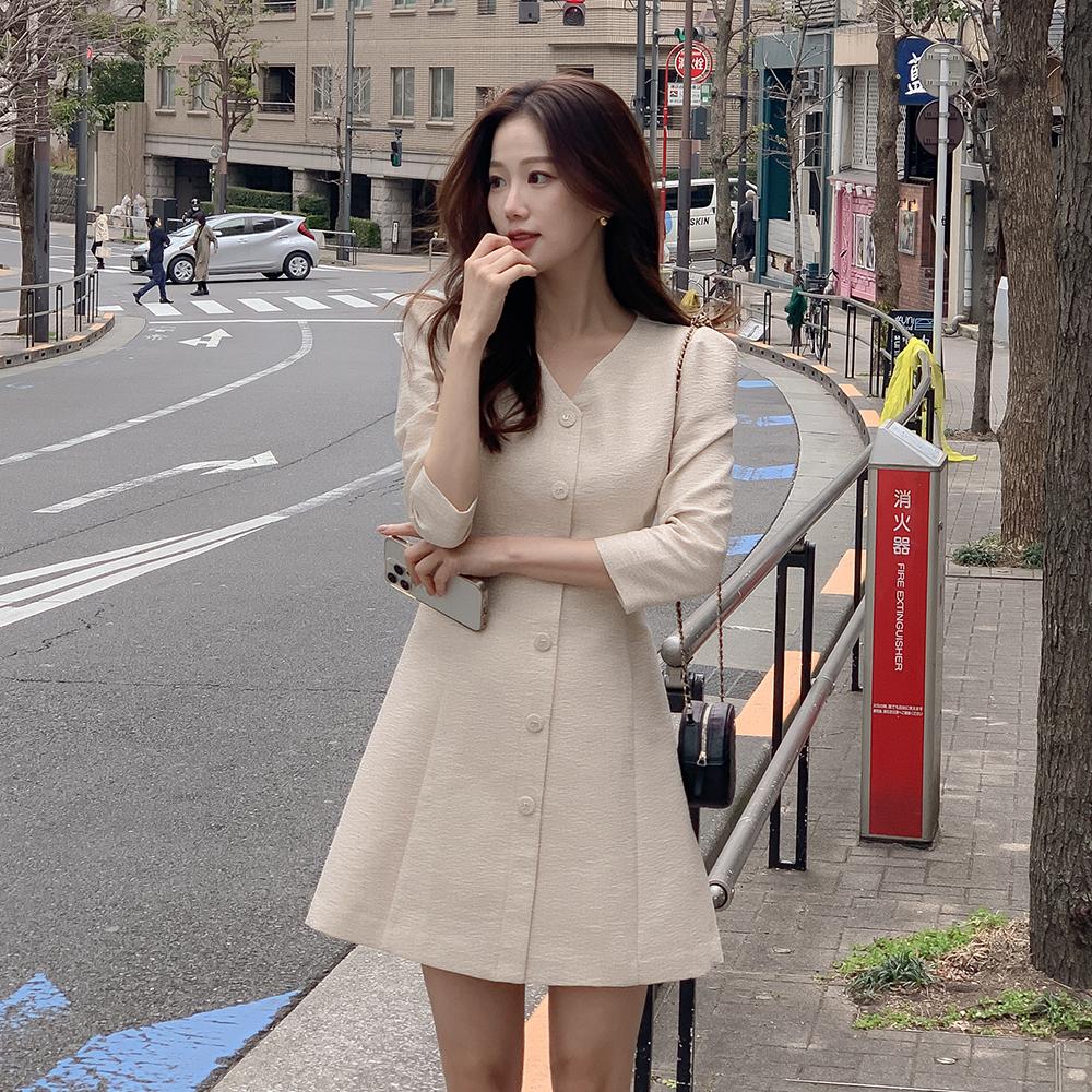 달리호텔 [단독] [Dali made/모델PICK💕]시니엘 브이넥 버튼 A라인 미니 트위드 원피스(하객룩)
