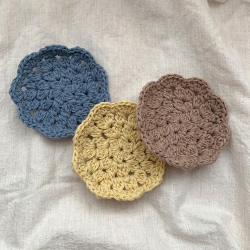 플라워 뜨개 코스터