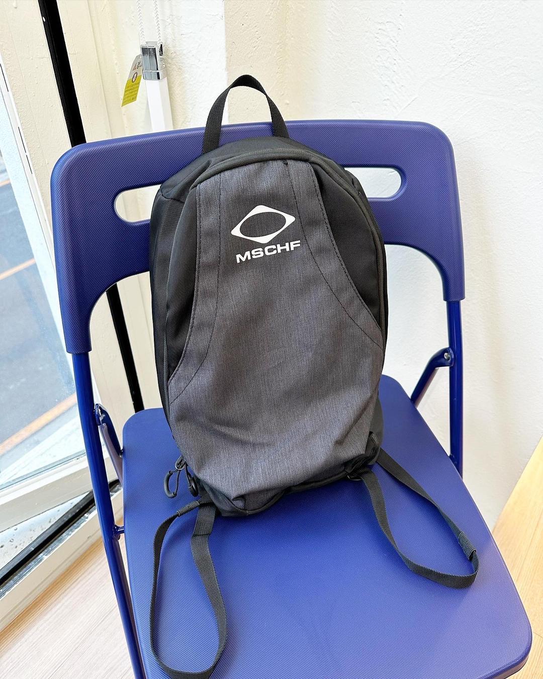 미스치프 차콜 롬버스 백팩
