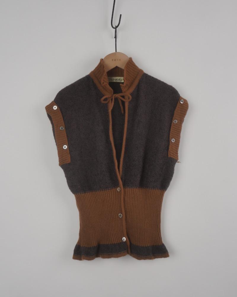 Knit vest