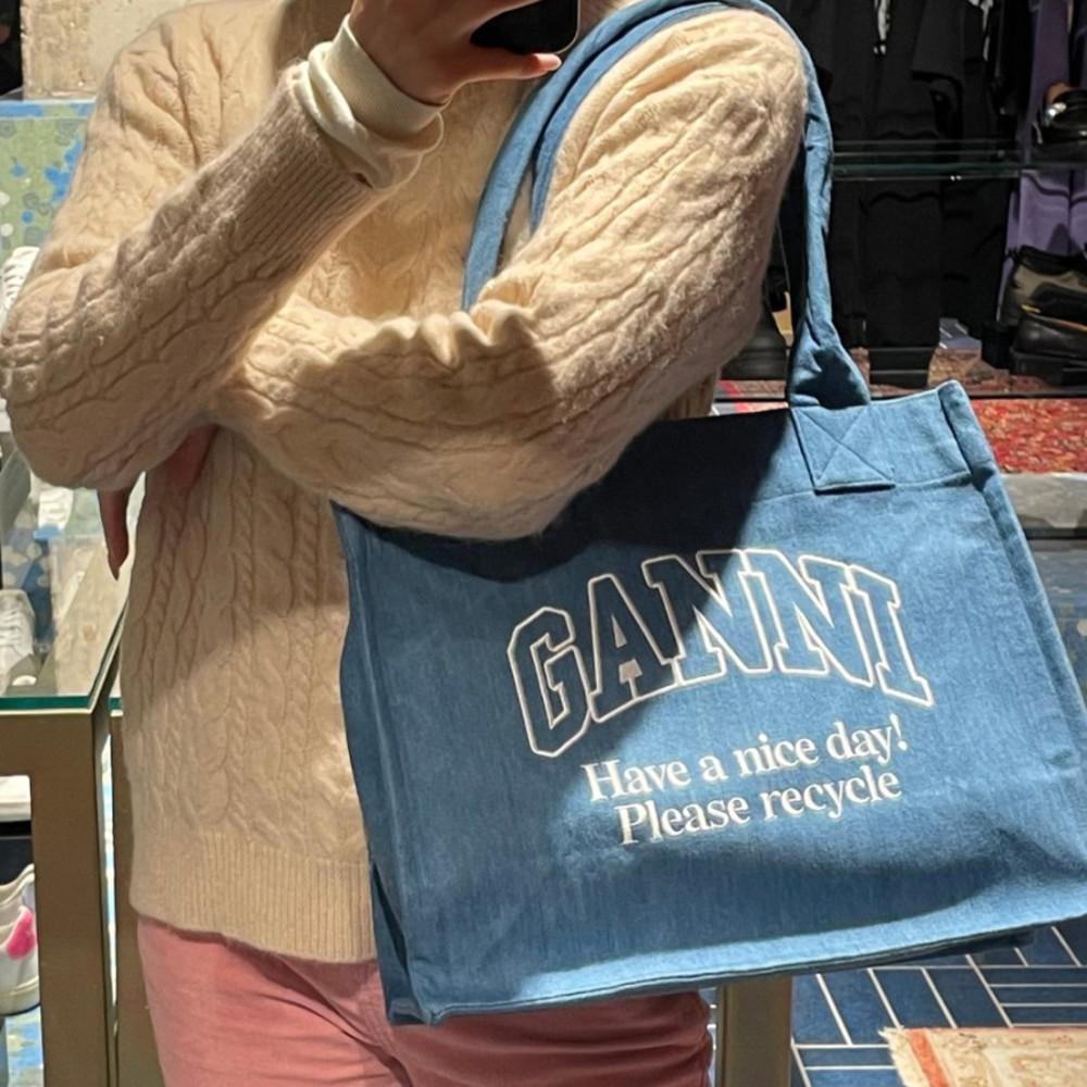 [특별가/관부가세 포함] 가니 로고 이지 라지 쇼퍼백 숄더백 / 745691