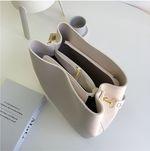 [당일발송]7col 데일리 스티치 분리수납 직장인 출근룩 크로스백 보부상 개강룩 대학생 아이패드 원피스 셔룩 데이트룩 캐주얼 패션아이템 숄더 쇼퍼백 mo1959