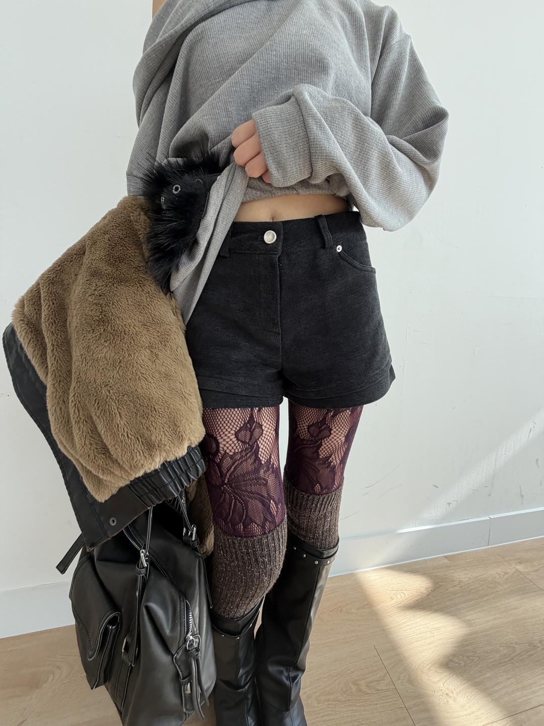 폴드 레이어드 쇼츠