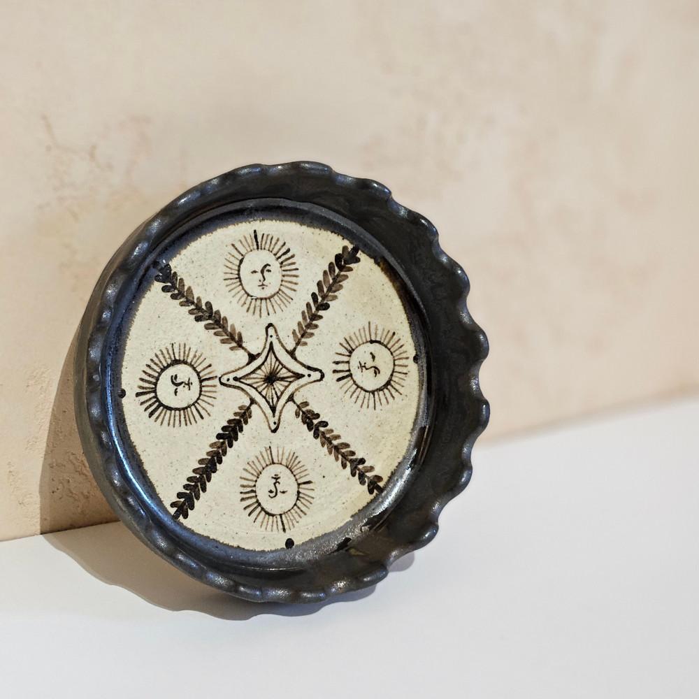 벨집 / Sun Pattern Ashtray / 인센스홀더 / 네 개의 태양 굽접시