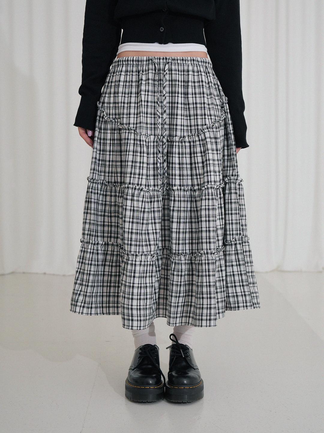 CHECKERED LONG SKIRT (BLACK)