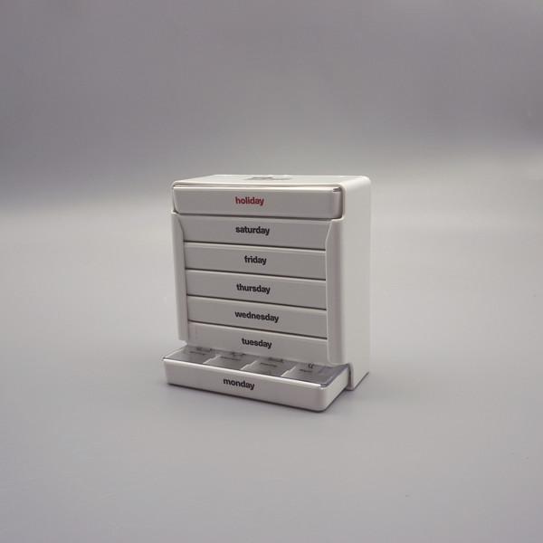 DAILY PILL ORGANIZER_Japan