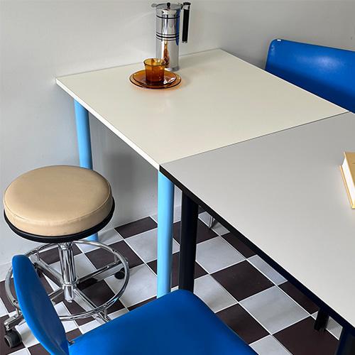 750 Square Table