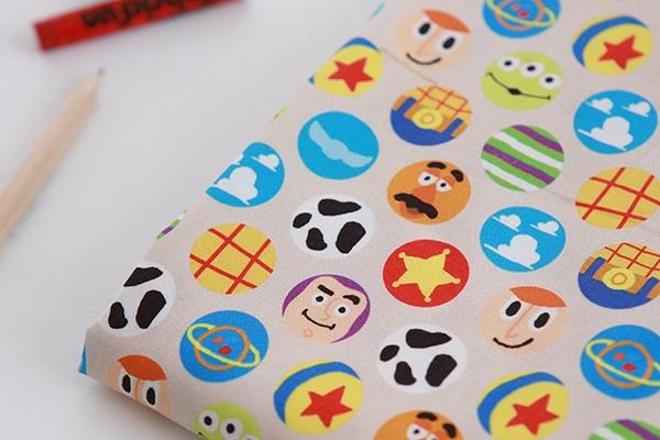 면 20수 디즈니 감성 패브릭 배경천-토이스토리 버블