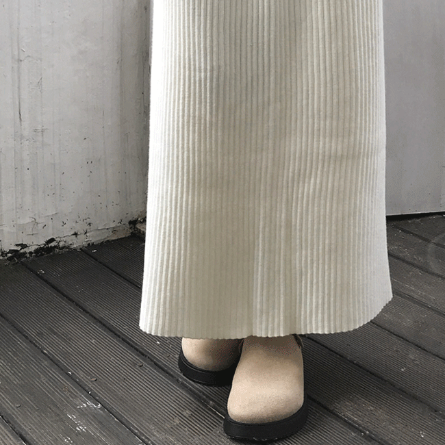 [데일리템🤍/H라인] 쫀득골지밴딩니트롱스커트