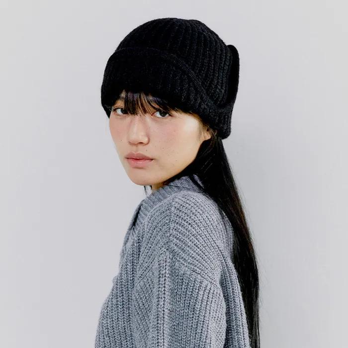TWO-WAY EARFLAP BEANIE, BLACK
