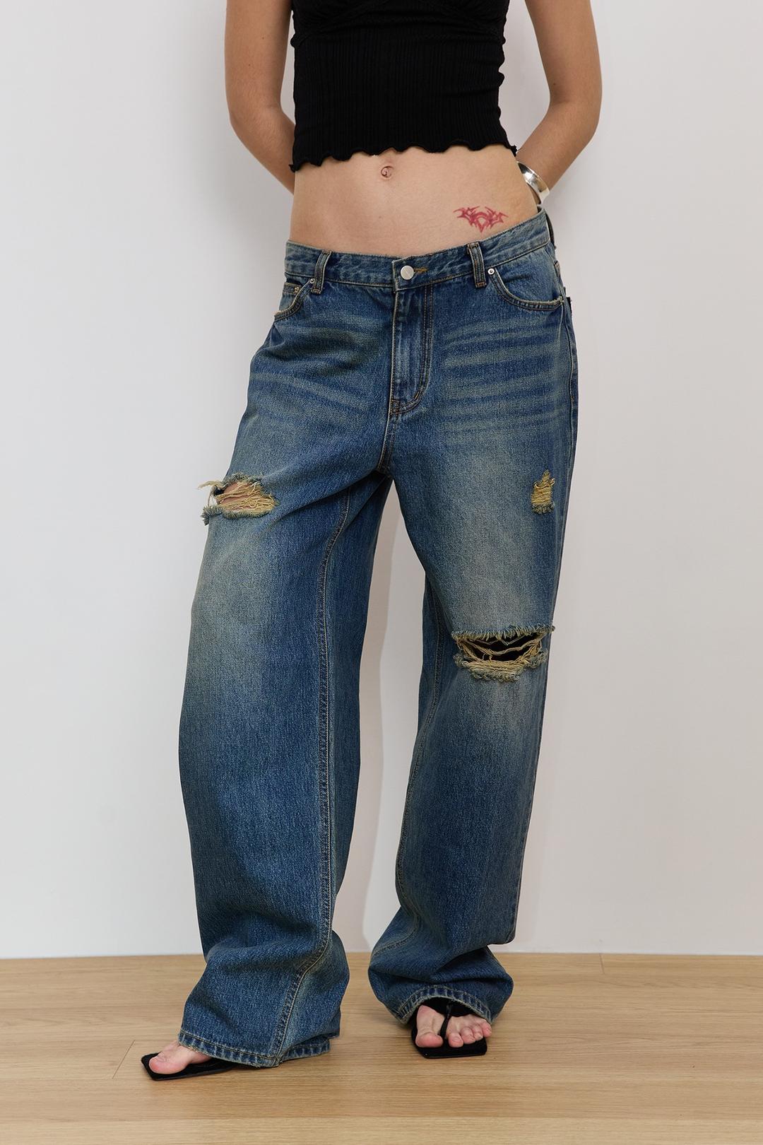 LOW RISE LOOSE-FIT DAMAGED JEANS (VINTAGE BLUE)