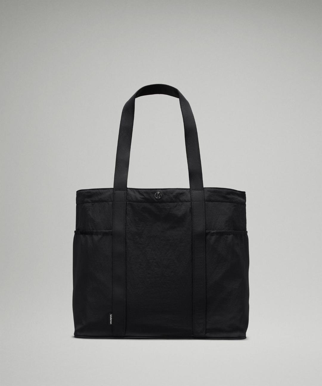 데일리 멀티 포켓 토트백 20L