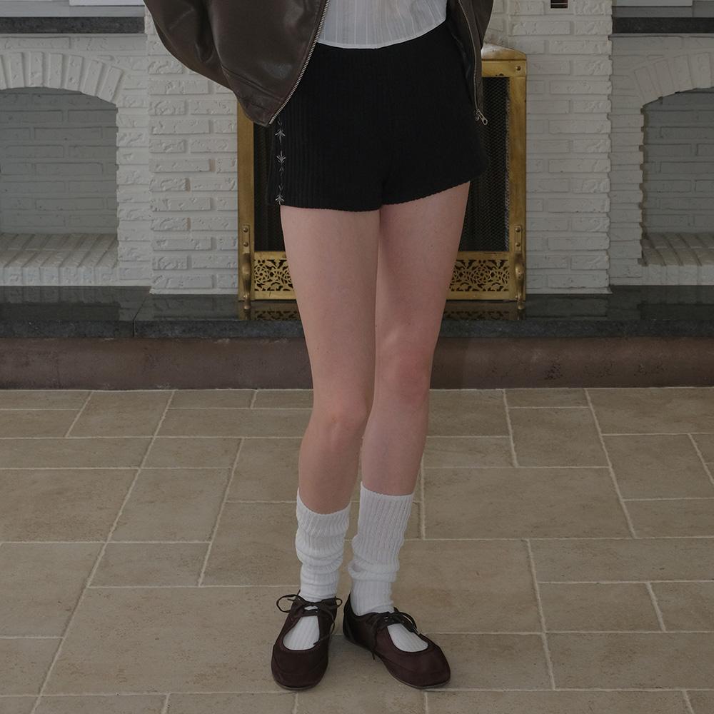 C RIBBED SHORTS_BLACK