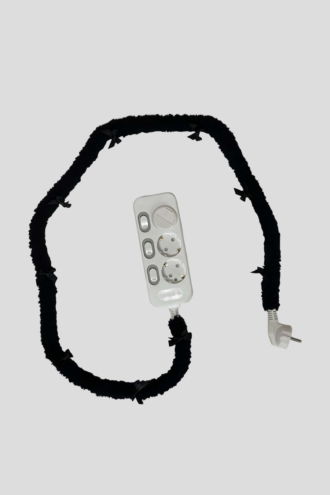 Fuzzy multi-tap_Ribbon_Black (Black)